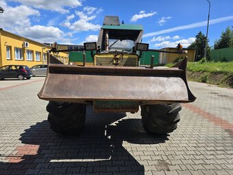 TIMBERJACK 240B - 5
