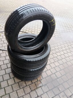 opony GOODYEAR ehicie ntgma 185/55/15 r nie naprawiane bieżn - 5