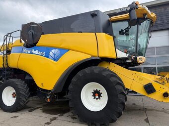 Kombajn zbożowy New Holland CX 860 stół do rzepaku klimatyza - 5