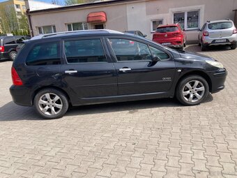 307 pojemność 2.0 HDI 7-Osobowy - 5