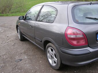 Nissan Almera 1,8 benzyna, rok 2002 - 5