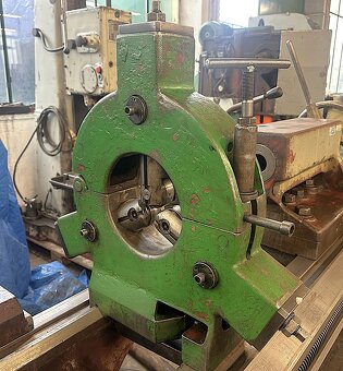 Tokarka kłowa SUS 63 /2750 - 5