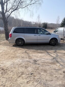 Sprzedam Dodge Grand Carawan 2017 - 5
