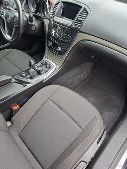 Opel Insygnia 1.8 benzyna 2010r - 5
