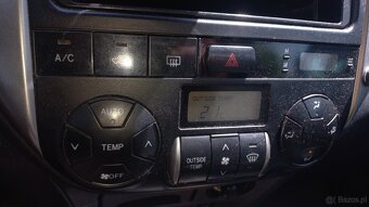 Toyota rav 4 2004...2.0 vvti - 5