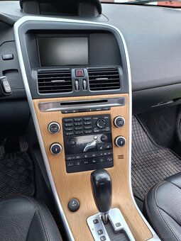 Sprzedam Volvo XC60 - 5