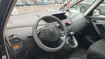 Citroen C4 Picasso 1.8 - 5