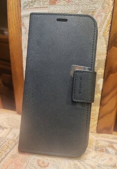 Etui/portfel marki Caseology dla iPhone'a 6,7" 2020r. - 5