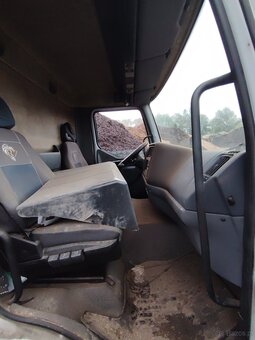 Renault Midlum 210 kabina - 5