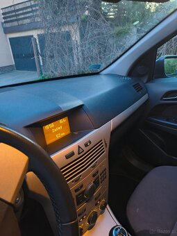 Sprzedam opla astrę - 5