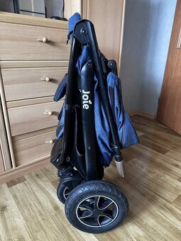 Sprzedam wózek spacerowy Joie - 5