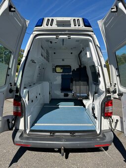 VW T5 2.0 TDI Ambulans / Karetka - DSG - 5