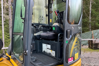 Komatsu PC 50MR-2 - 5