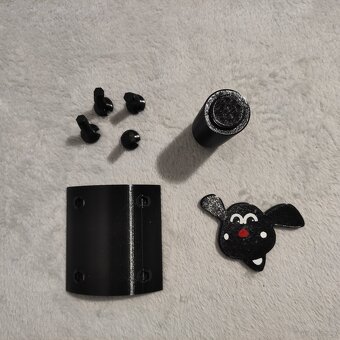 Wesoły stojak na papier toaletowy — druk 3D - 5