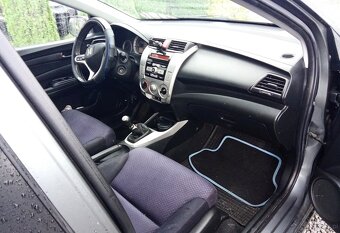 Honda City   2009rok   1.4 benz - 5
