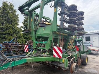 Siewnik Zbozowy John Deere 750A szerokość robocza 6m rok 2 - 5