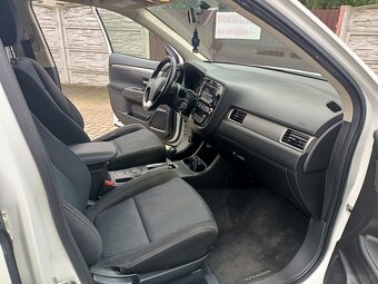 OUTLANDER 2.4 GAZ LPG 7 OSOBOWY OKAZJA - 5