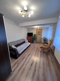 Piętrowy dom 160 m² na dużej działce – Skalmierzyce - 5