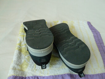buty sportowe sneakersy Xti rozmiar 42,5 - 5