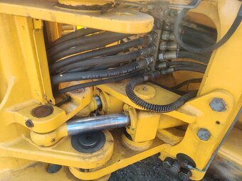 Koparko-ładowarka Hidromek 102 S - 5