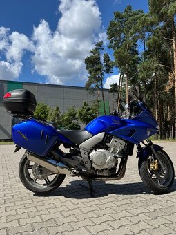 Honda CBF1000 - 5