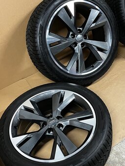 Audi Q4 e-tron 89A601025E 89A601025M 8Jx20 ET45 9Jx20 ET42 - 5