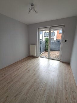 Mieszkanie bezczynszowe o pow. 53m2, parter, os.Amelia - 5
