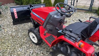 Japoński Traktorek 3 tłok.diesel nap.4x4 w cenie pług - 5