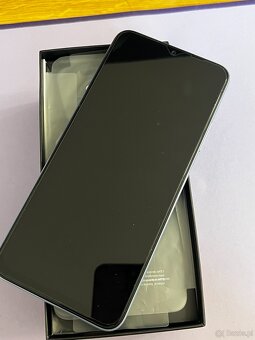 Syndyk sprzeda używane telefony marki Apple i inne - 5