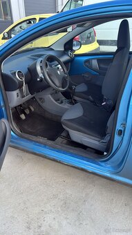 Peugeot 107 / 2006 / benzyna - 5