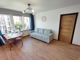 Mieszkanie o pow.32m2, II piętro, po remoncie, winda, ul. Le - 5