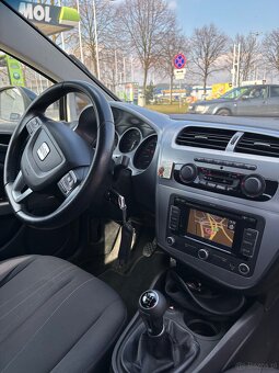 Sprzedam Seata Leona 2011 rok - 5