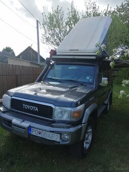 Toyota Land Cruiser - 5