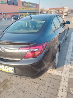 Sprzedam Opel Insignia rok 2015: benzyna 18 - 5