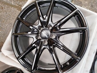 A72#Alufelgi DEMO 5x112 19" ET43 8J Skoda Vw Seat Audi - 5