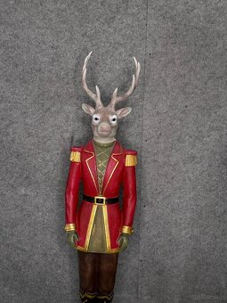 Syndyk sprzeda dekorację - figurę jelenia ( 2szt.) - 5