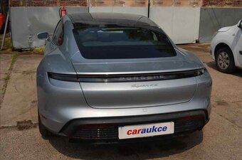 Porsche Taycan 4S - 5