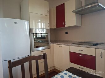 Stara Novalja - umeblowany apartament zaledwie 200m od plaży - 5