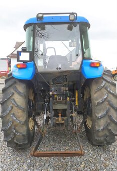 Traktor New Holland TD80D - 5