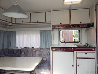 przyczepa kempingowa KNAUS - 5