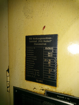 Frezarka konsolowa HECKERT typ FSS 400 E - 5