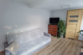 Piętrowy dom 160 m² na dużej działce– Skalmierzyce - 5