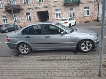 Samochód bmw - 5