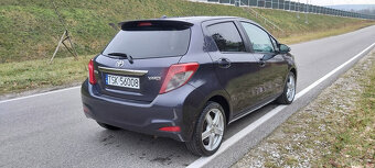 Yaris 1,4 D 90KM Comfort 2012r 186 800 km NAVI kamera zarej. - 5