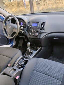 Hyundai i30 z małym przebiegiem - 5