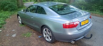 Audi A5 S-Line QUATRO 3.0 V6 210kM - 07r xenon , alu 18, man - 5