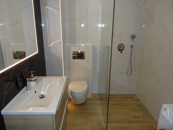 Wynajmę mieszkanie dwupokojowe 31,26m . Os. Diamentowe + duż - 5