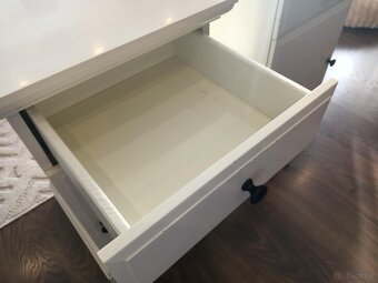Sypialnia Łóżko + 2 szafki nocne IKEA - 5