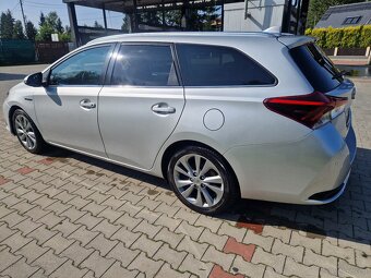 TOYOTA AURIS II 1.8HYBRID 2018R - 5