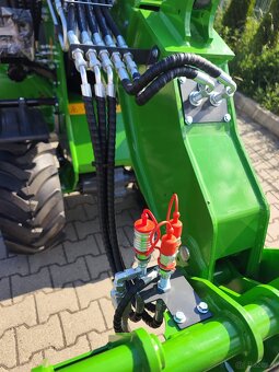 ŁADOWARKA KOŁOWA 908T - 5